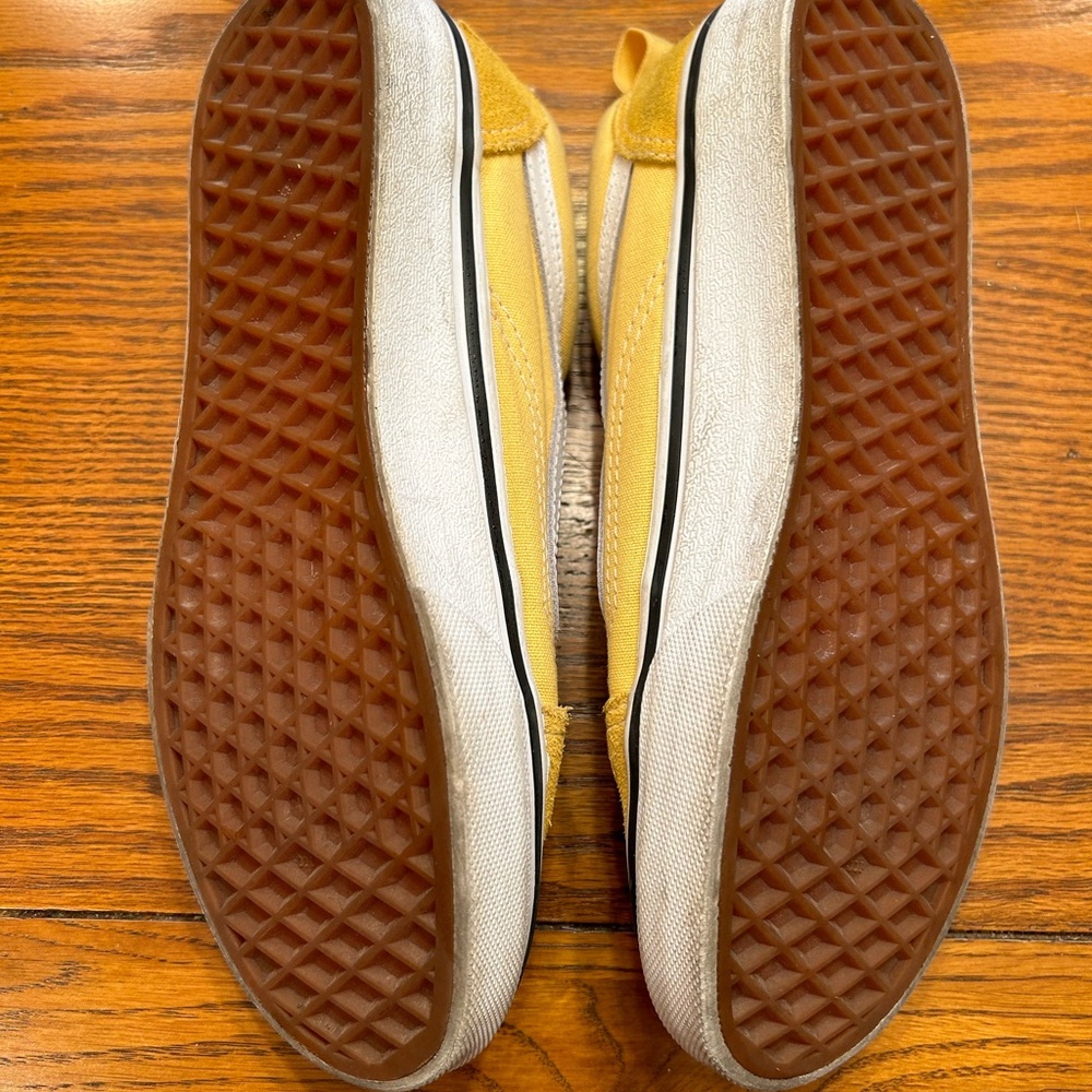 Yellow Vans - Picture 4 of 4